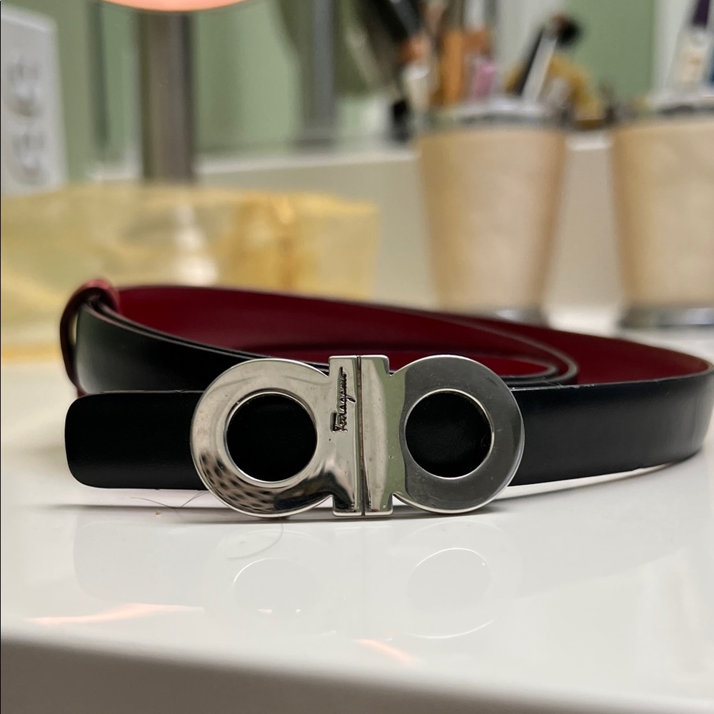 Salvatore Ferragamo Black and Red Women's Belt